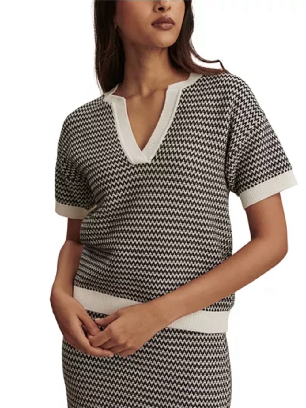 Varley Dora Knit Top- Black and Cream Casual V-Neck Sweater - Large NWOT